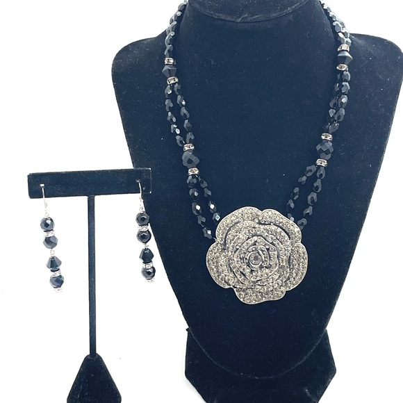 Designer Kara cubic zirconia brooch necklace
